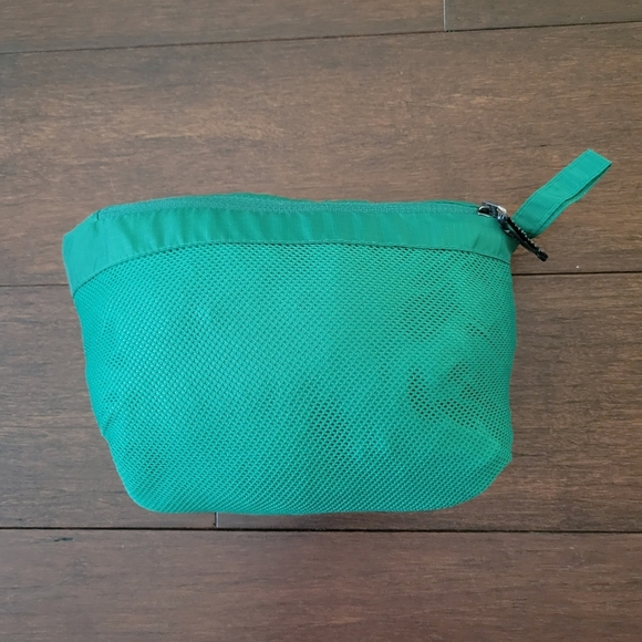 L.L. Bean Discovery Rain Jacket Zip-Up Windbreaker Packable Men's Size S Green - Picture 9 of 10